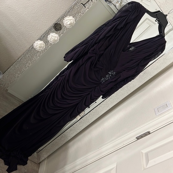 Adrianna Papell evening dress size 18 w - Picture 2 of 10
